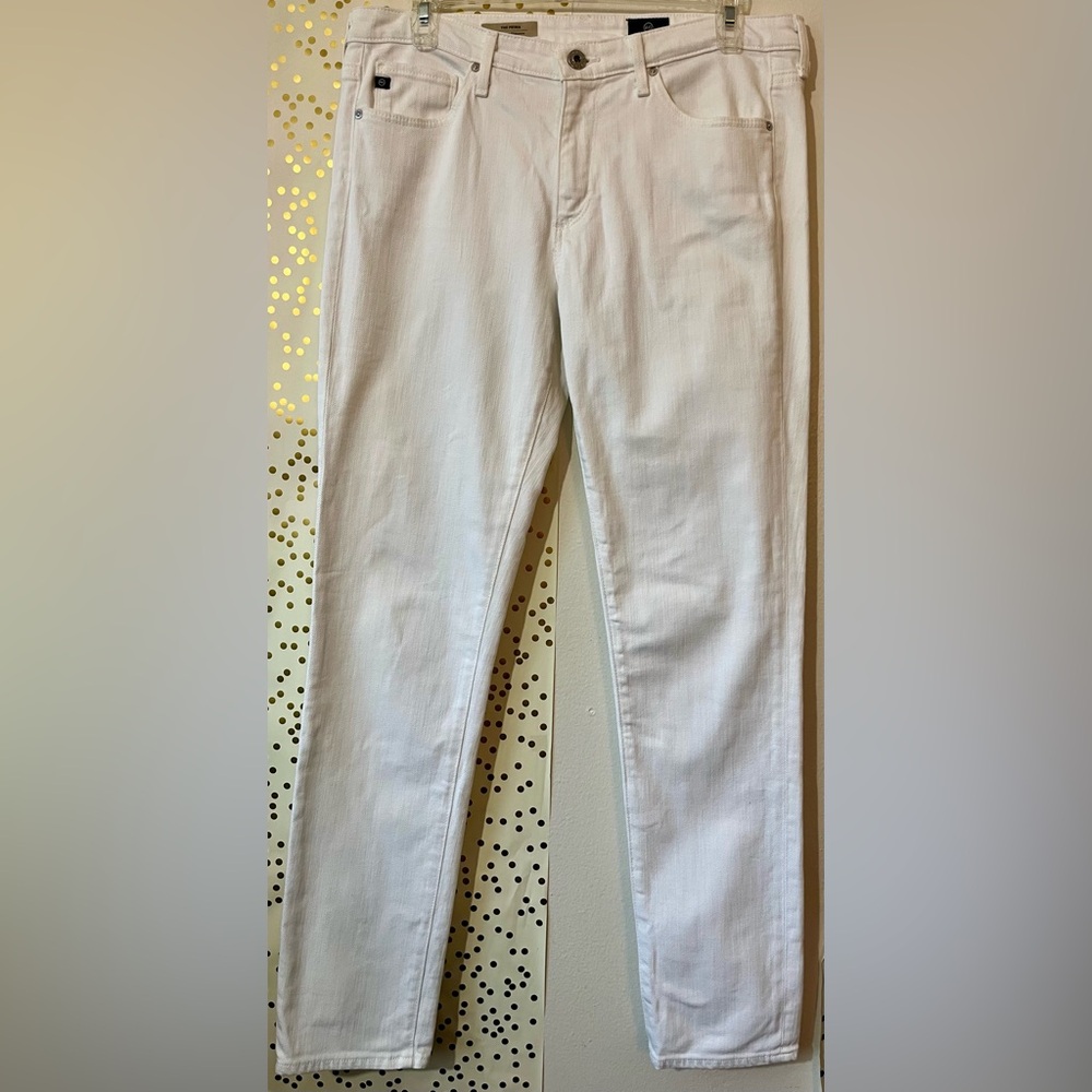 AG Prima Mid-Rise Cigarette Skinny Jeans in White size 29R